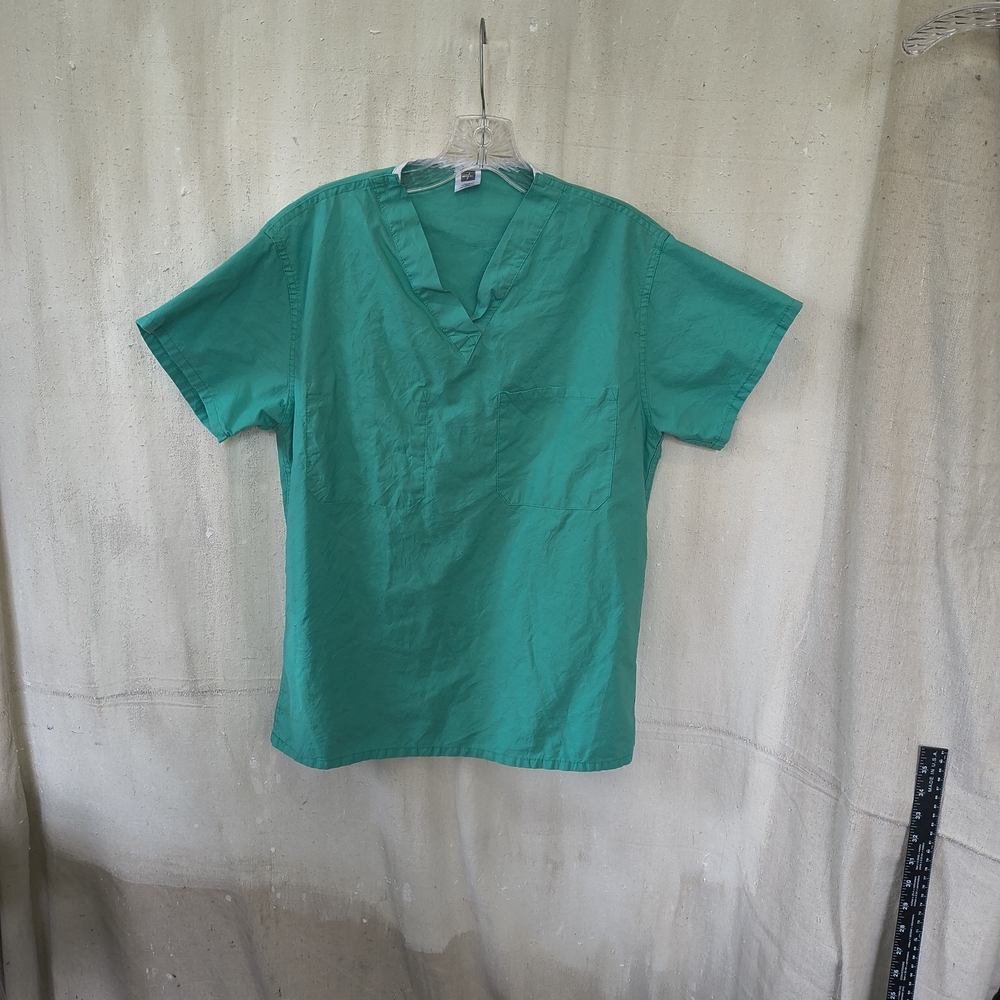 Unisex  Reversible Small Hospital Greens V-Neck Top